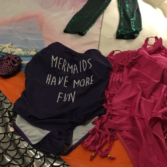 ♨️Mermaid Show🎦 ♨️leggings SALE♨️ shoes are SOLD. - Picture 6 of 13